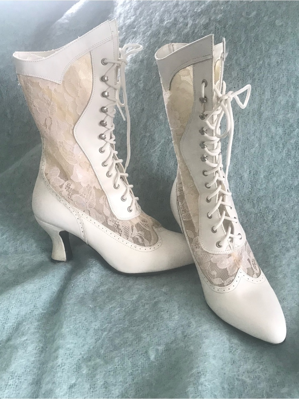 Women's White Lace-Up Victorian-Inspired Lace Boots